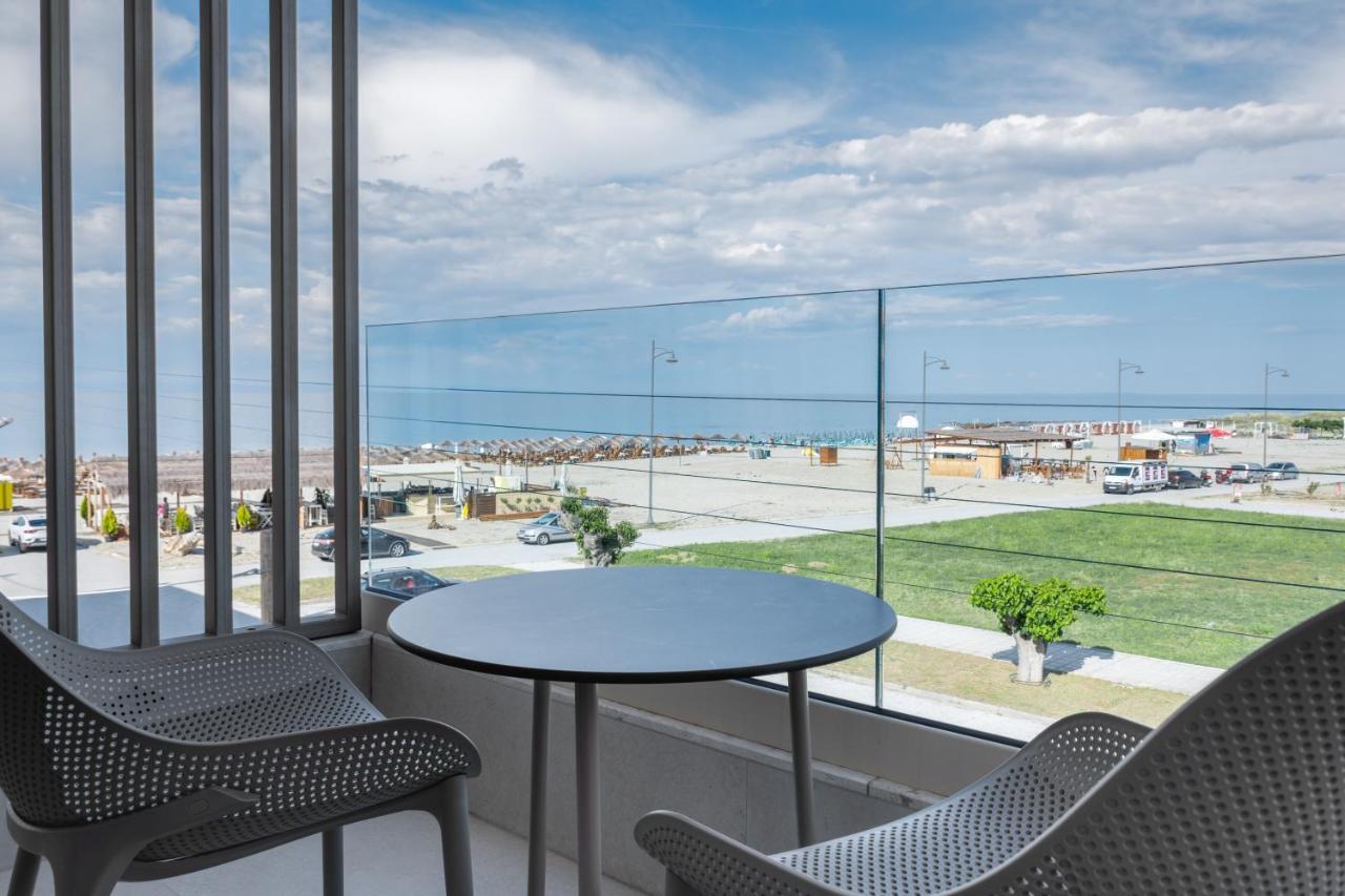 Pantheon Sea View Aparthotel Néi Póri Kültér fotó