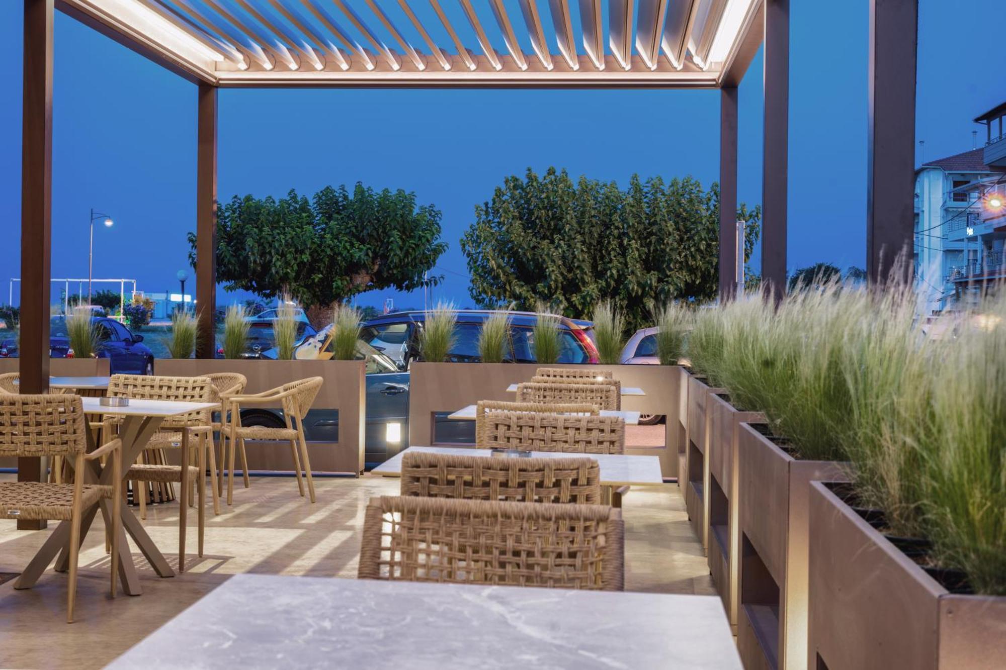 Pantheon Sea View Aparthotel Néi Póri Kültér fotó